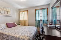 11 White Boulevard, Gretna, LA 70053