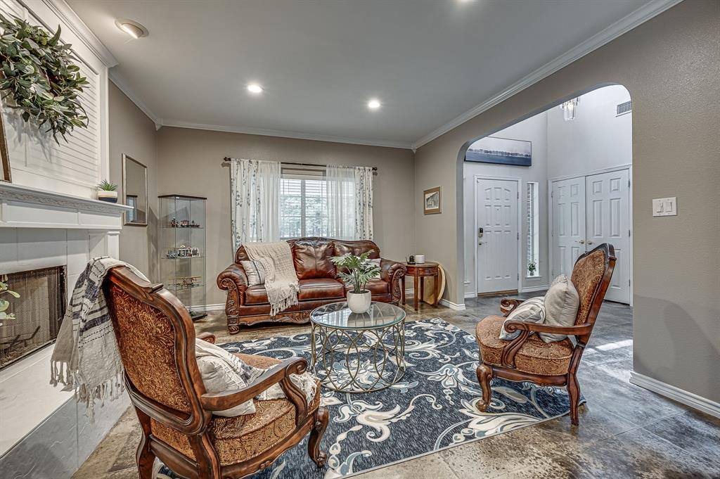 8184 Bramble Creek Court, Mansfield, TX 76063