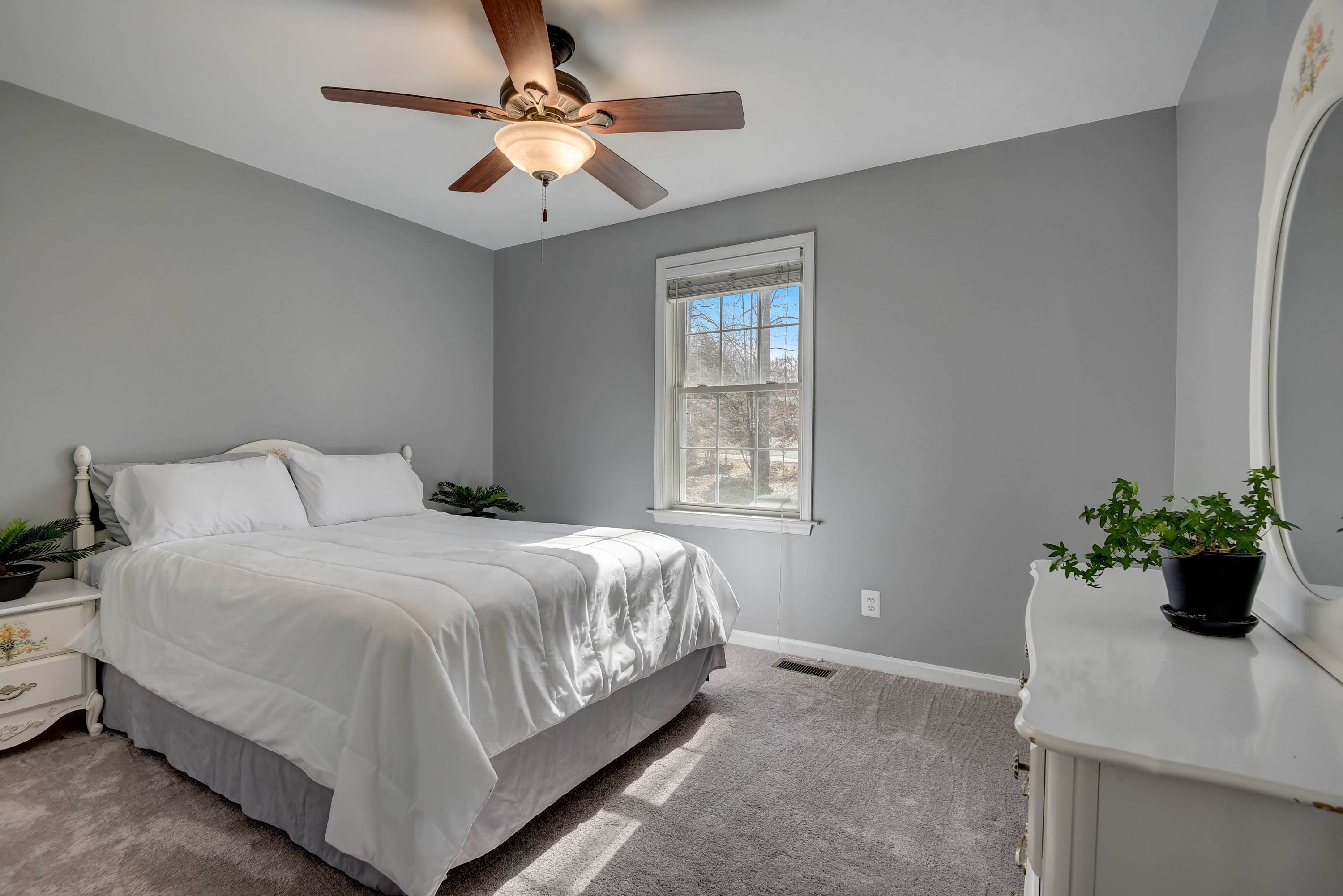 516 Decatur Rd, Stafford, VA 22554