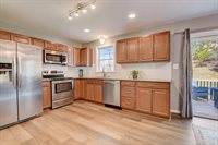 516 Decatur Rd, Stafford, VA 22554