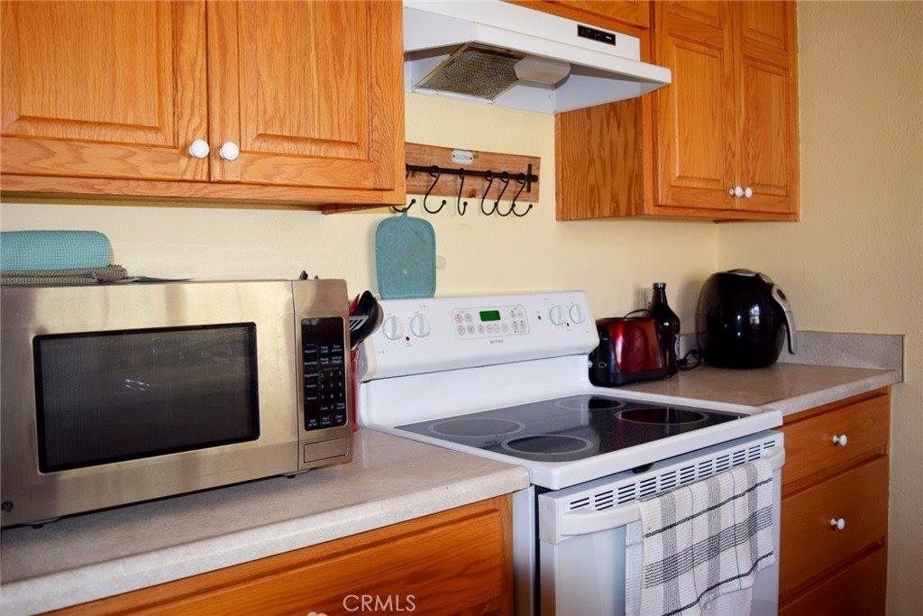 2735 Salton Vista Drive, Julian, CA 92036