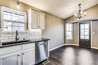 9410 E Marion St, Wichita, KS 67210