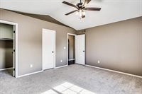 9410 E Marion St, Wichita, KS 67210