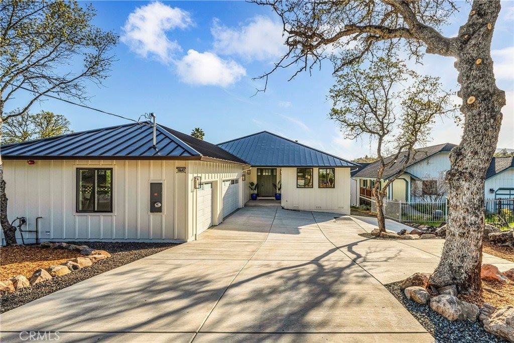 18647 North Shore Drive, Hidden Valley Lake, CA 95467