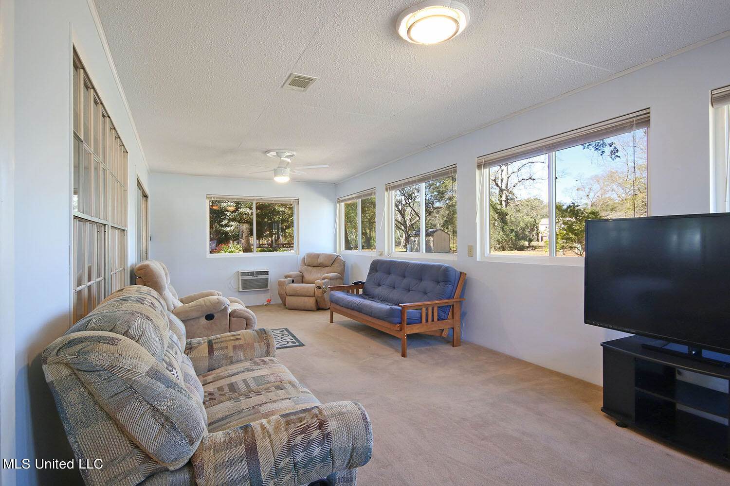 119 Muirfield Court, Ocean Springs, MS 39564