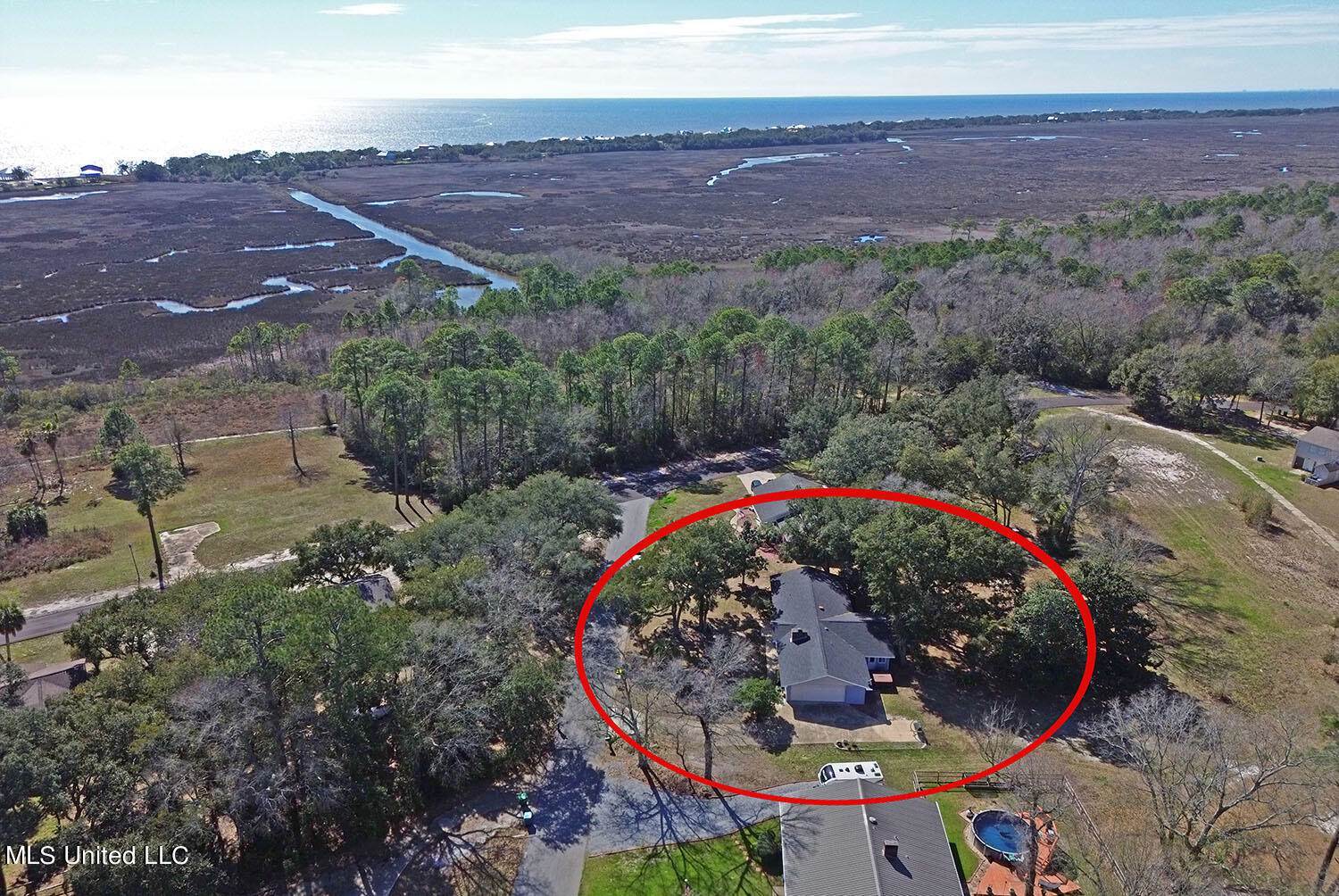 119 Muirfield Court, Ocean Springs, MS 39564