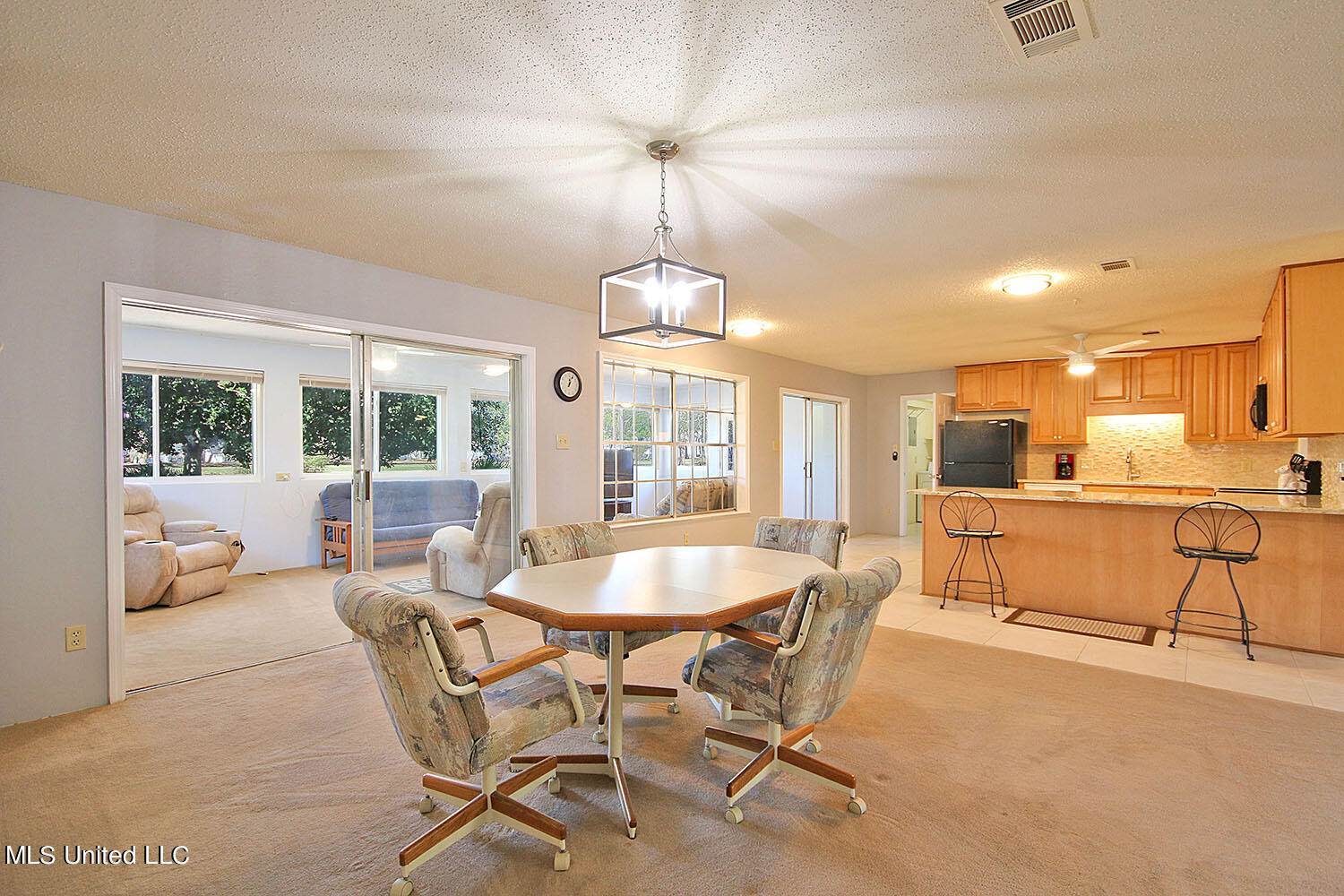 119 Muirfield Court, Ocean Springs, MS 39564