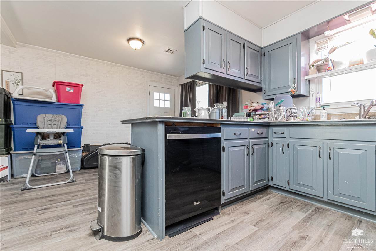 930 West 9th Street, Junction City, KS 66441