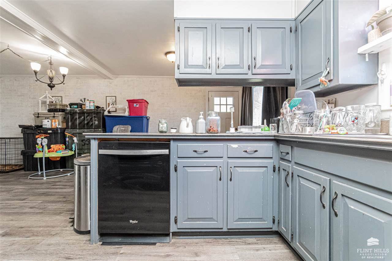 930 West 9th Street, Junction City, KS 66441