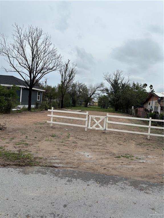 614 East Birch Avenue, Alamo, TX 78516