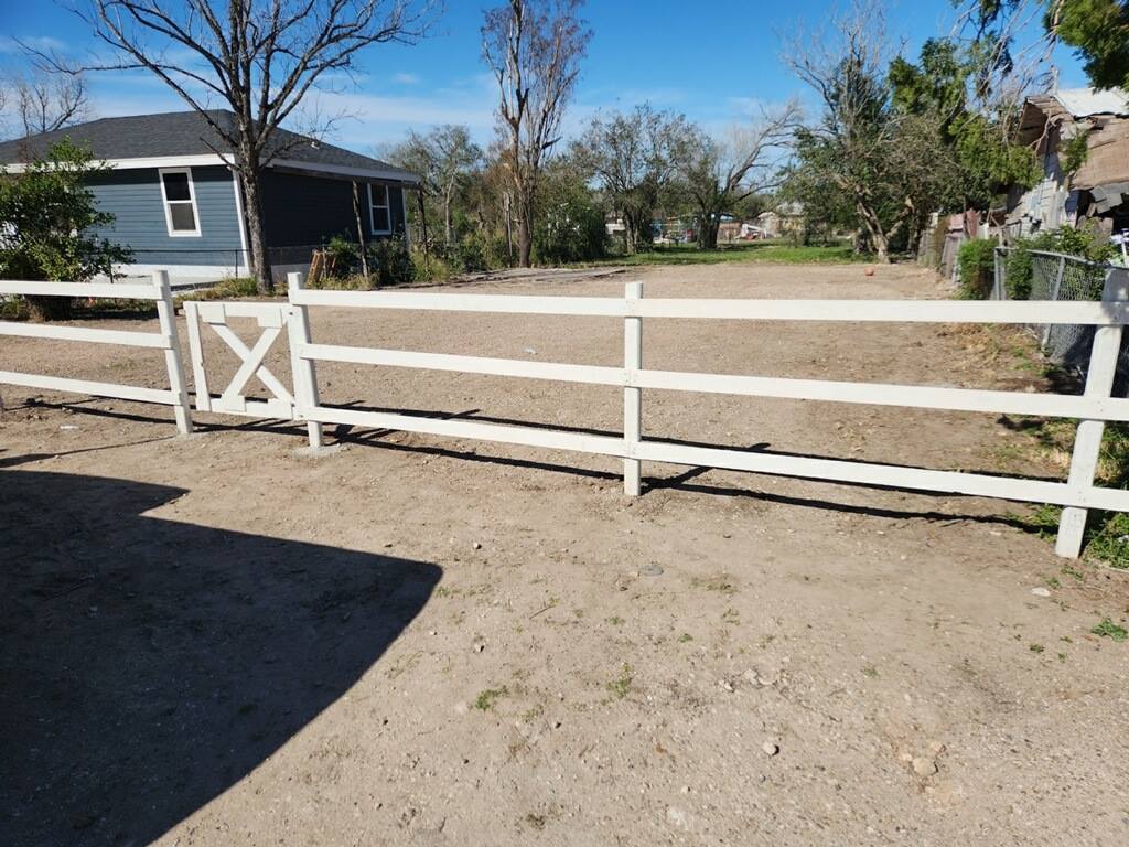 614 East Birch Avenue, Alamo, TX 78516