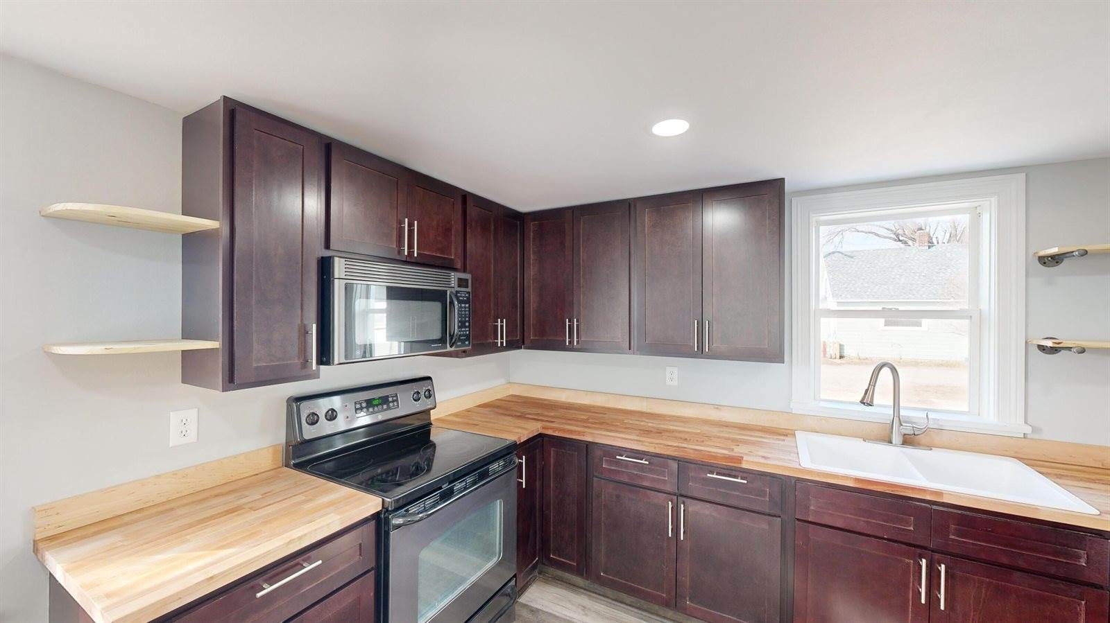 411 Division St, Stoddard, WI 54658