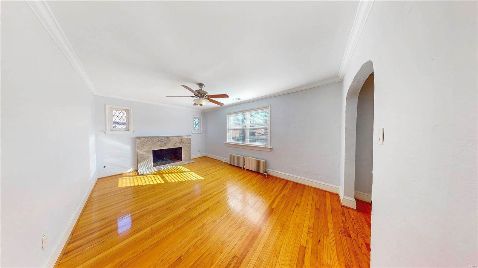 7055 Dartmouth Avenue, Saint Louis, MO 63130