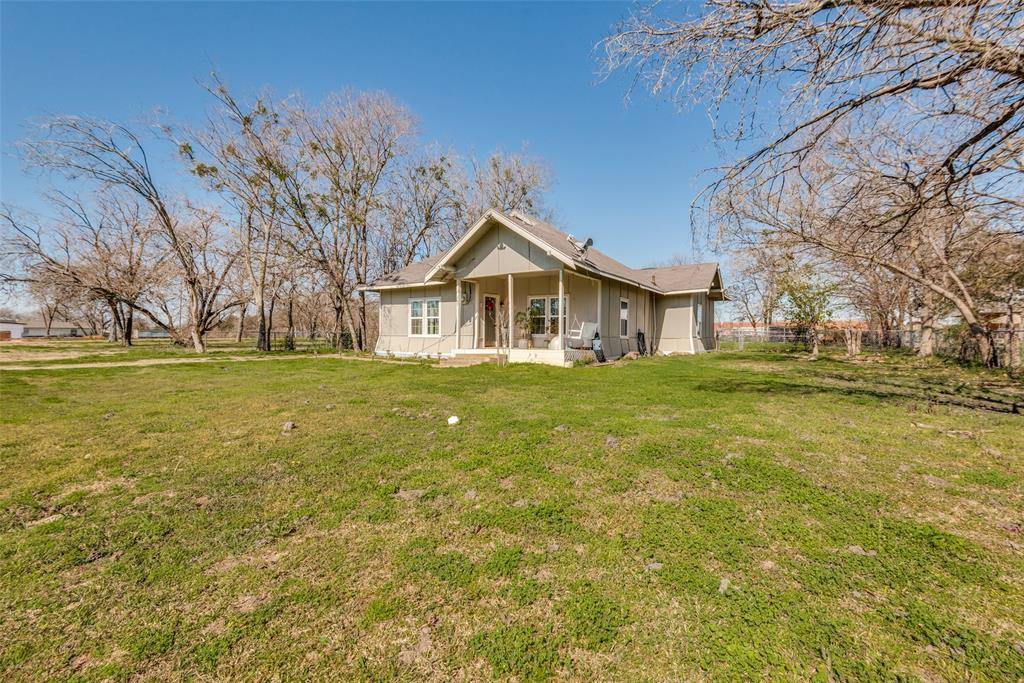 607 East 8th Street, Kemp, TX 75143