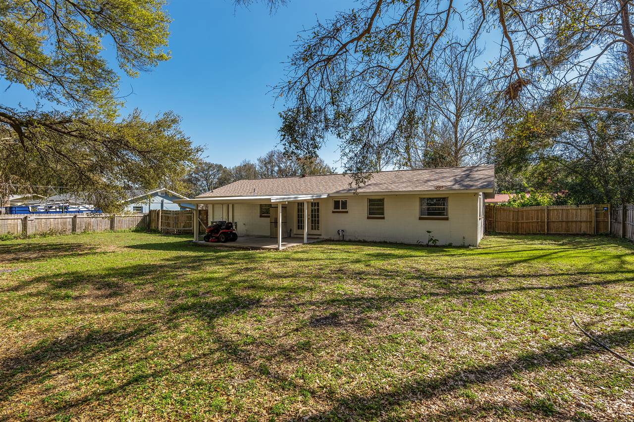 2101 NE 79TH Place, Ocala, FL 34479