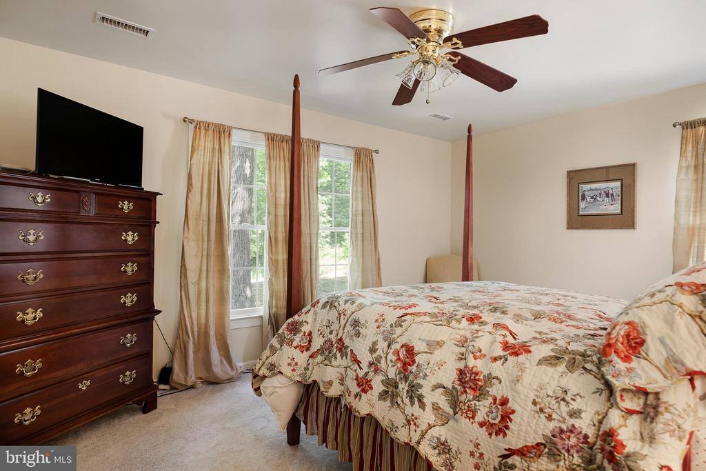 3608 North Red Oak Lane, Delaplane, VA 20144