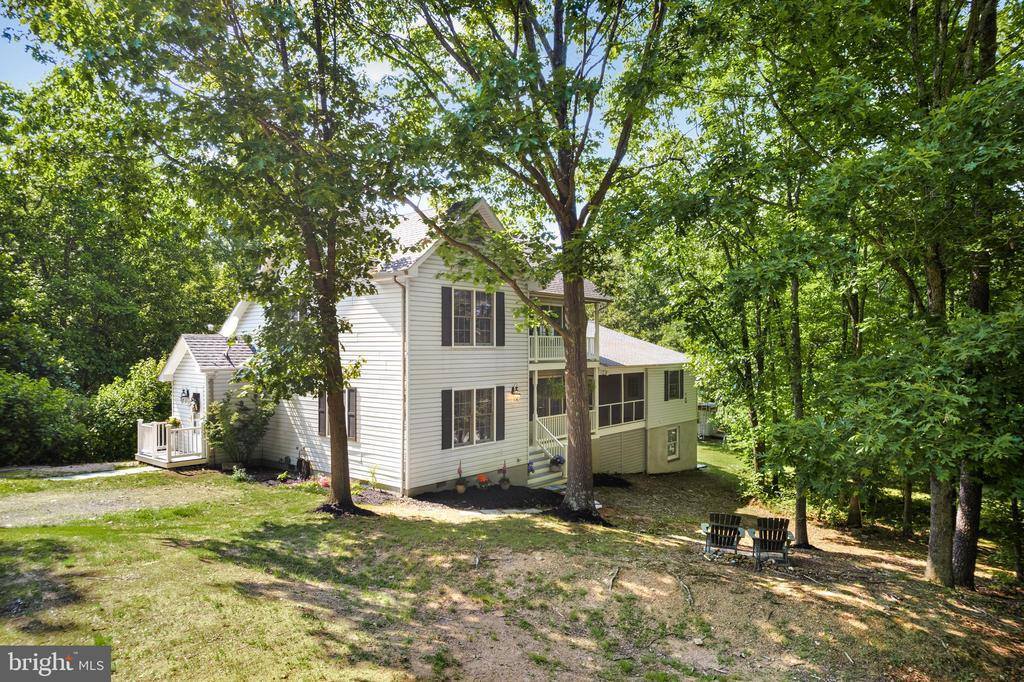 3608 North Red Oak Lane, Delaplane, VA 20144