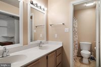 3608 North Red Oak Lane, Delaplane, VA 20144