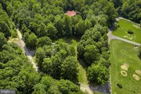 3608 North Red Oak Lane, Delaplane, VA 20144