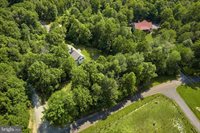 3608 North Red Oak Lane, Delaplane, VA 20144