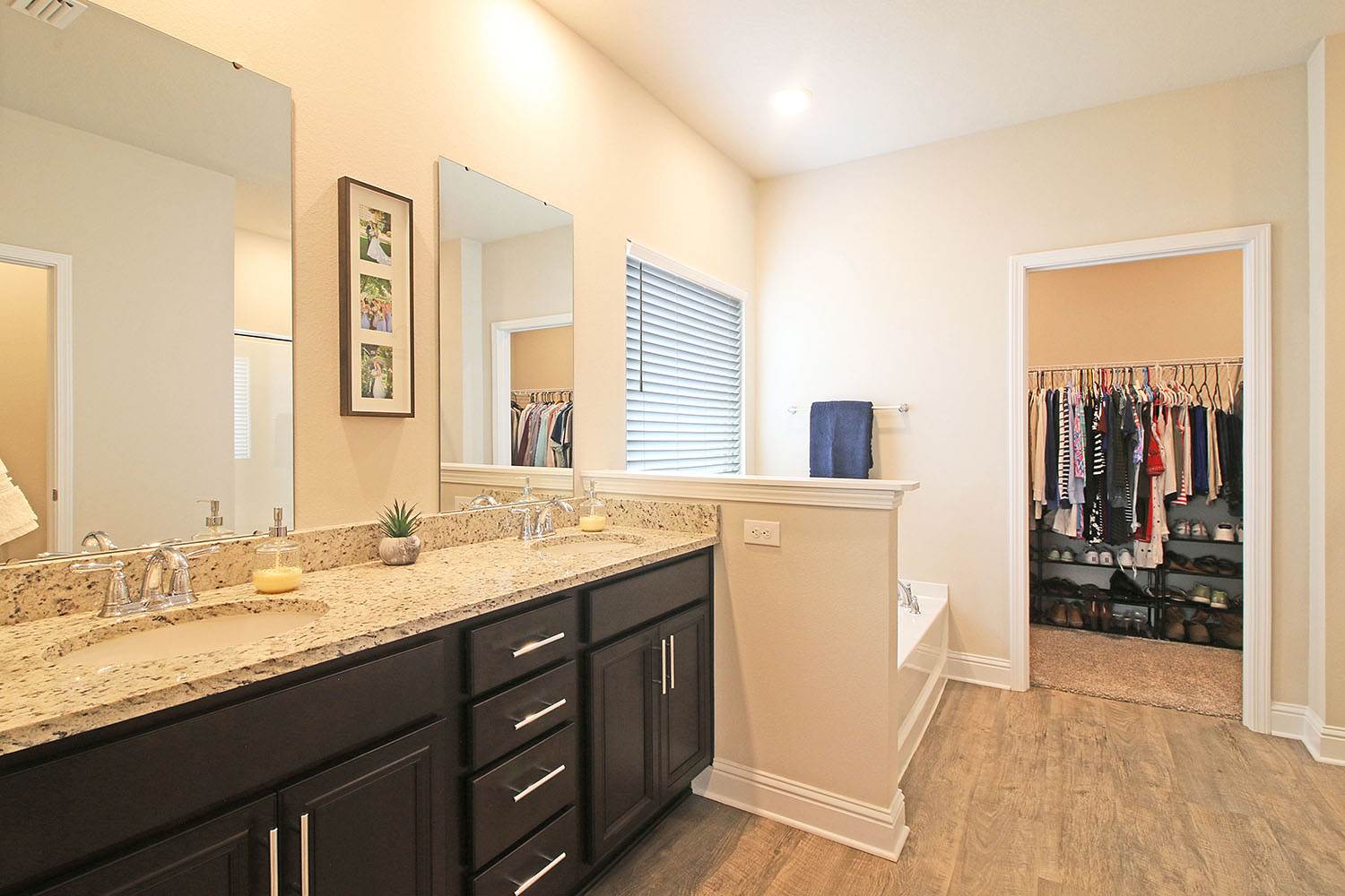 15232 Windmill Ridge Parkway, D'Iberville, MS 39540