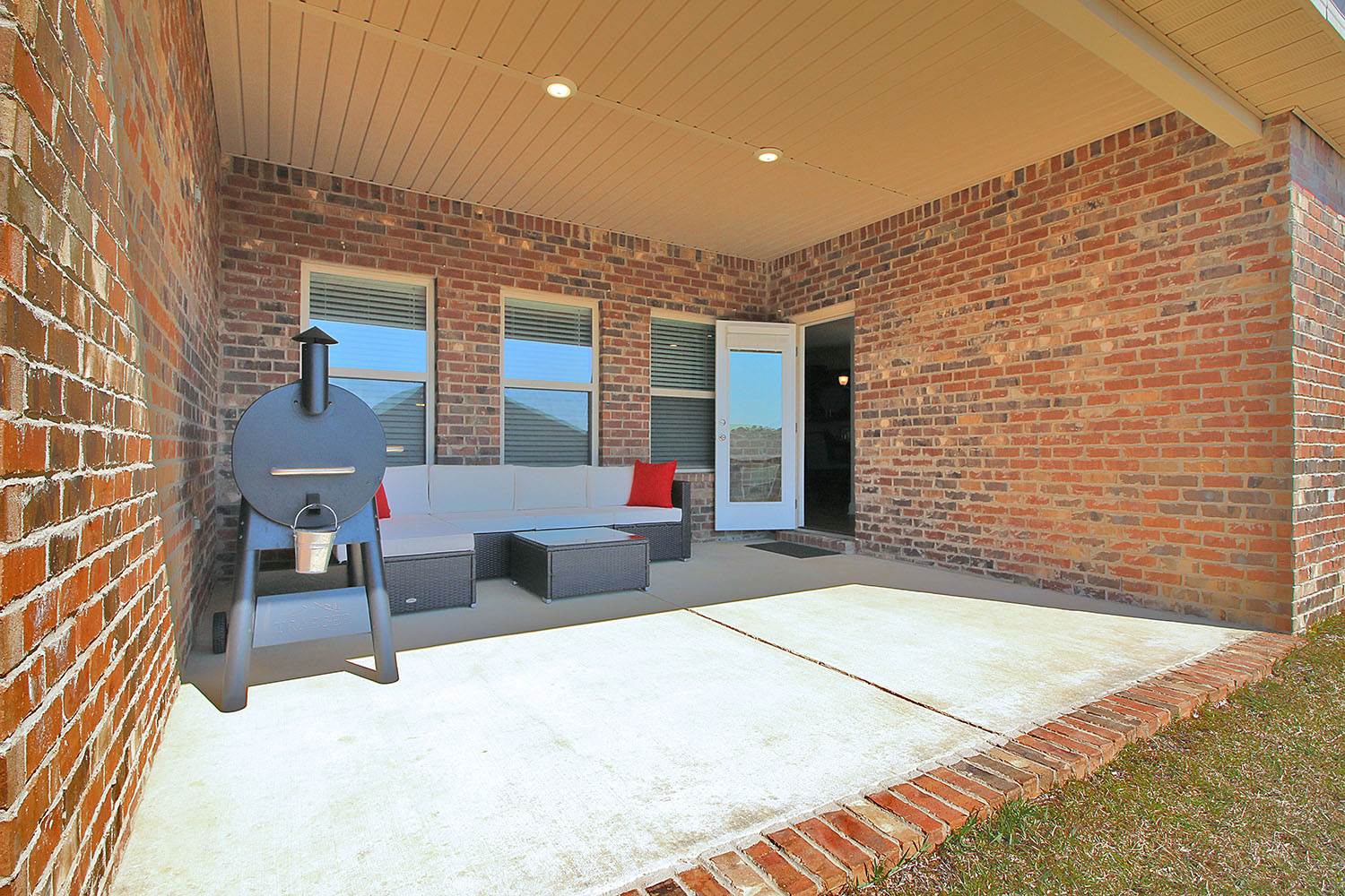 15232 Windmill Ridge Parkway, D'Iberville, MS 39540