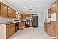 112 Clover Drive, Colona, IL 61241