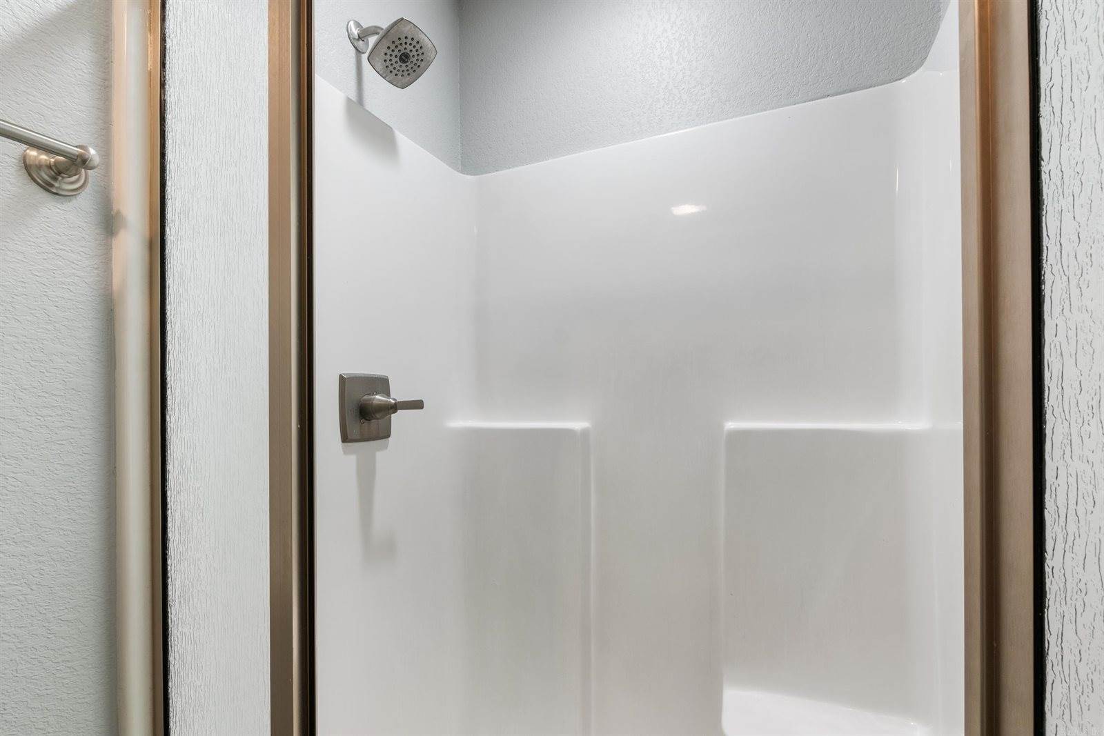 22 Clover Ridge Road, Vilonia, AR 72173