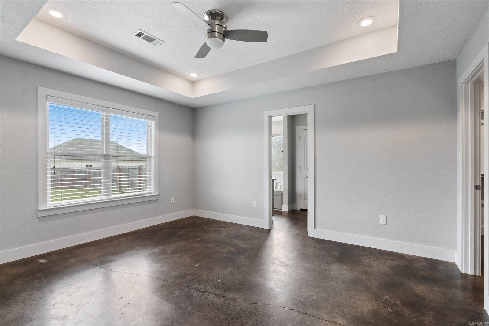 22 Clover Ridge Road, Vilonia, AR 72173