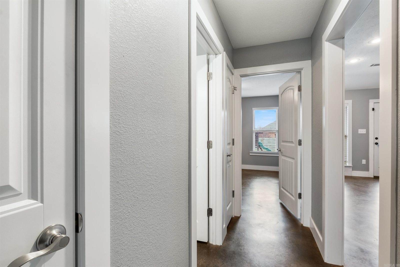 22 Clover Ridge Road, Vilonia, AR 72173