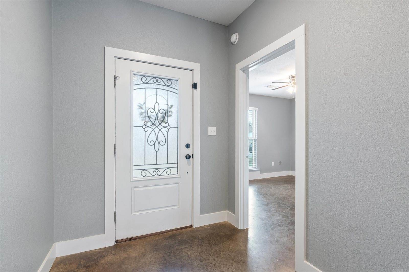 22 Clover Ridge Road, Vilonia, AR 72173