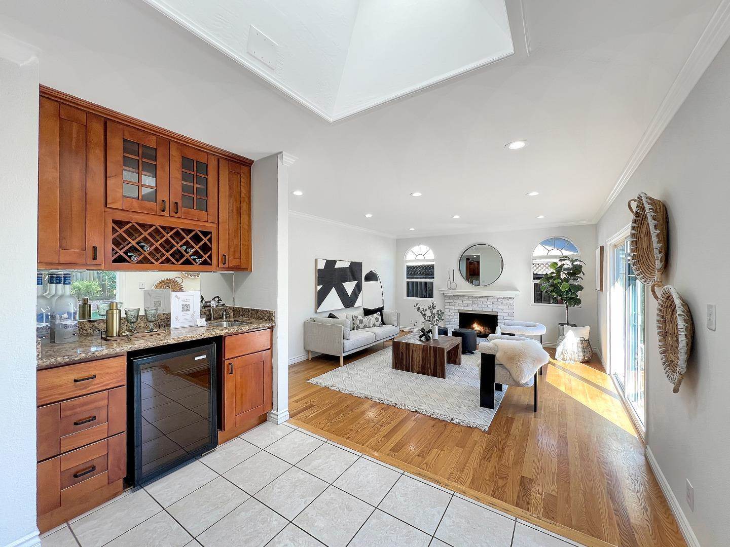 1216 Monica LN, San Jose, CA 95128