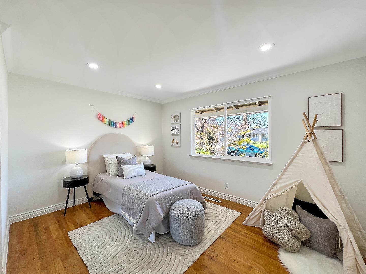 1216 Monica LN, San Jose, CA 95128