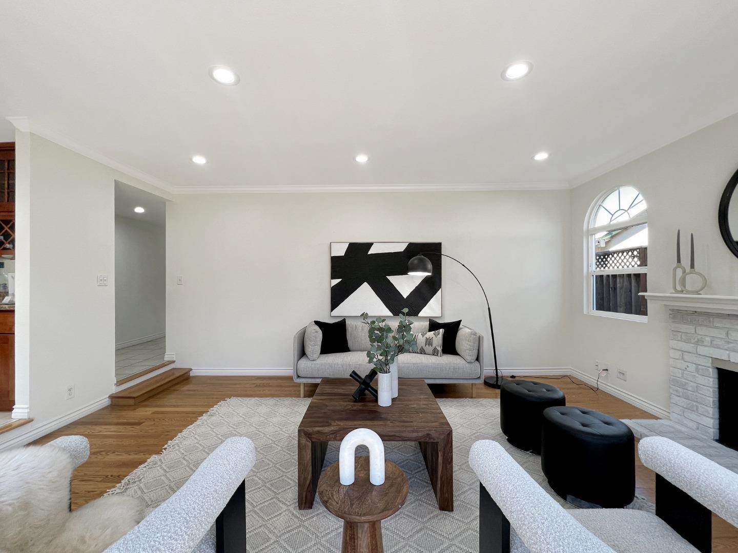 1216 Monica LN, San Jose, CA 95128