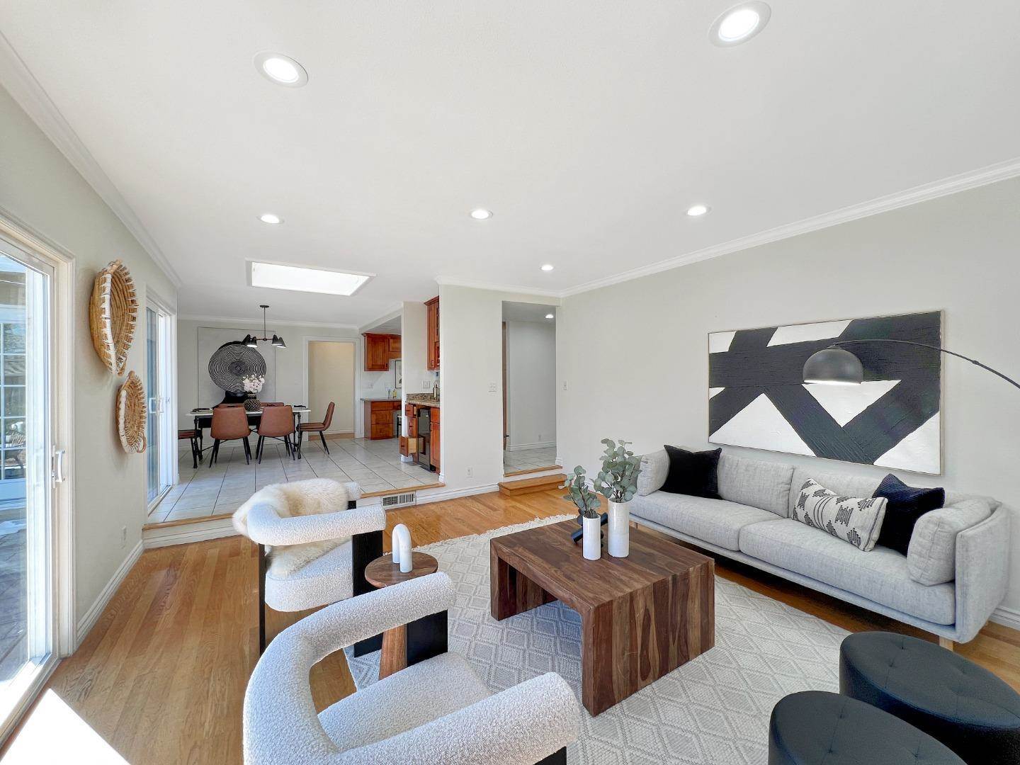 1216 Monica LN, San Jose, CA 95128