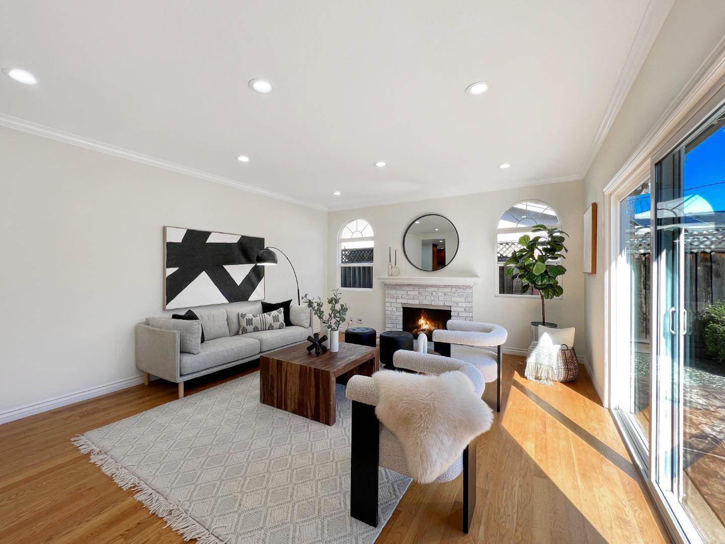 1216 Monica LN, San Jose, CA 95128