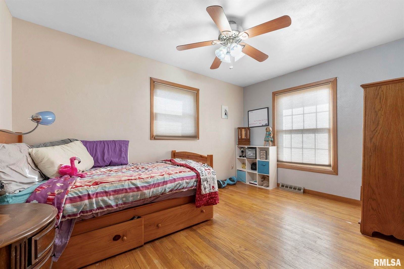 14 Crestview Drive, Geneseo, IL 61254