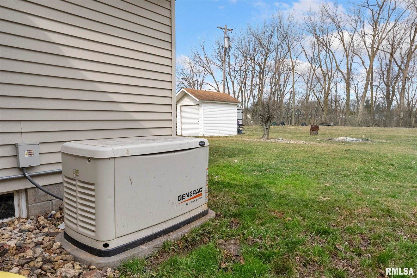 14 Crestview Drive, Geneseo, IL 61254