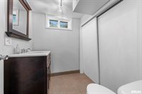 14 Crestview Drive, Geneseo, IL 61254