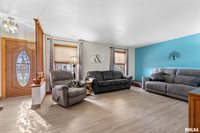 14 Crestview Drive, Geneseo, IL 61254