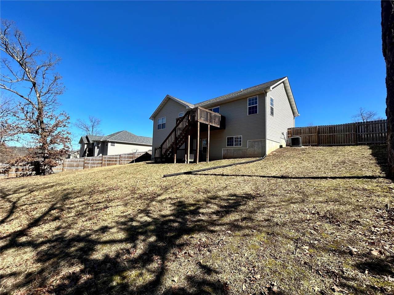 15781 Terris Lane, Saint Robert, MO 65584