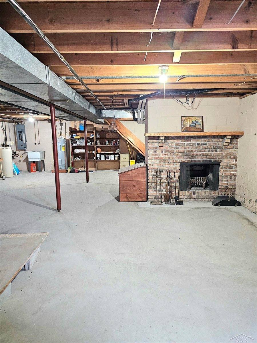 359 Sandridge Drive, Hemlock, MI 48626