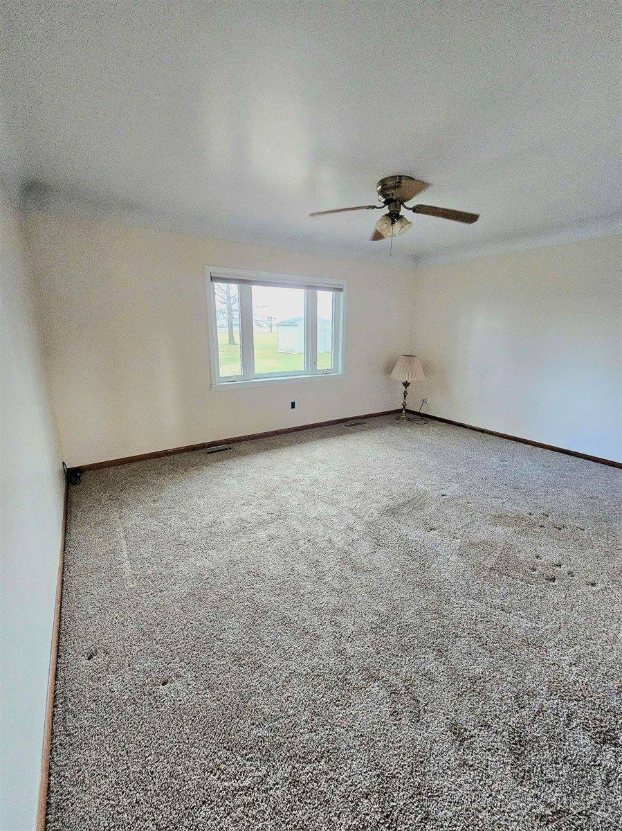 359 Sandridge Drive, Hemlock, MI 48626