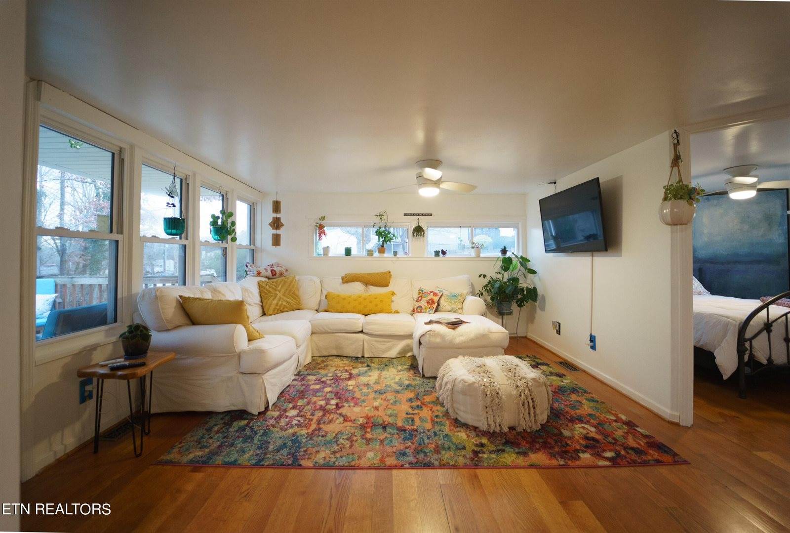 162 Johnson Rd, Oak Ridge, TN 37830