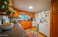 162 Johnson Rd, Oak Ridge, TN 37830