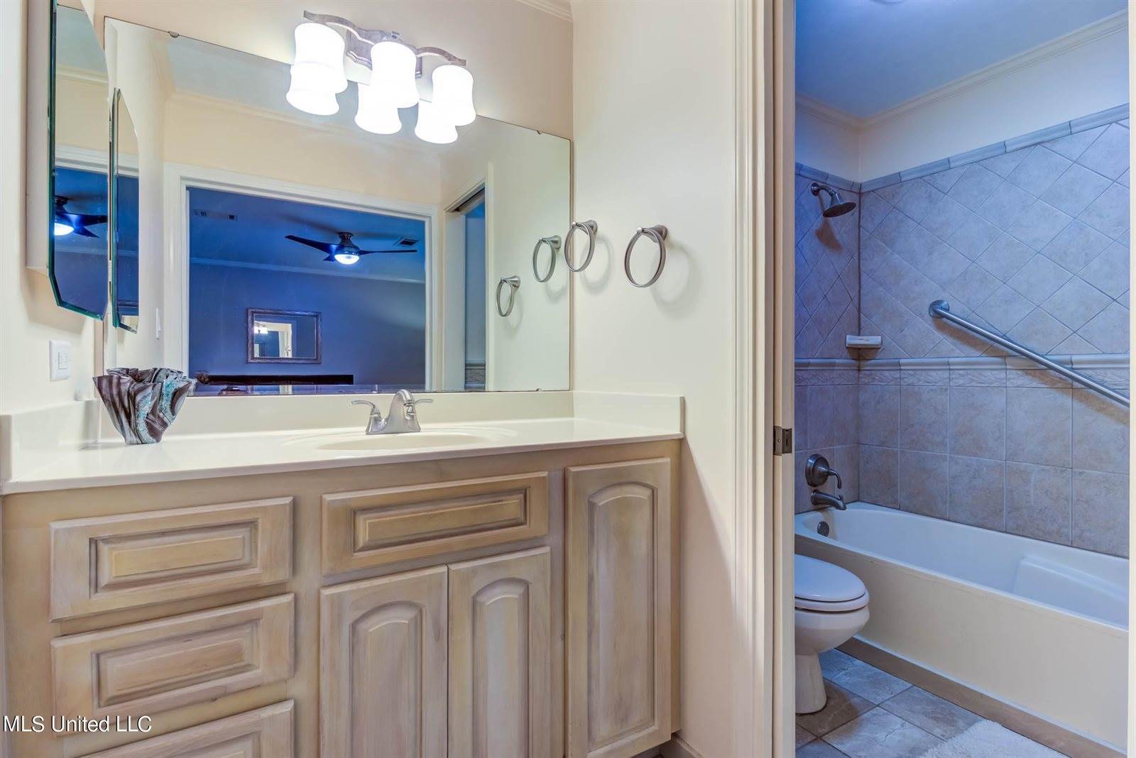 530 Mockingbird Drive, Long Beach, MS 39560