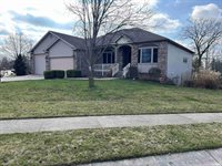 275 Creekside Court, Hartford City, IN 47348