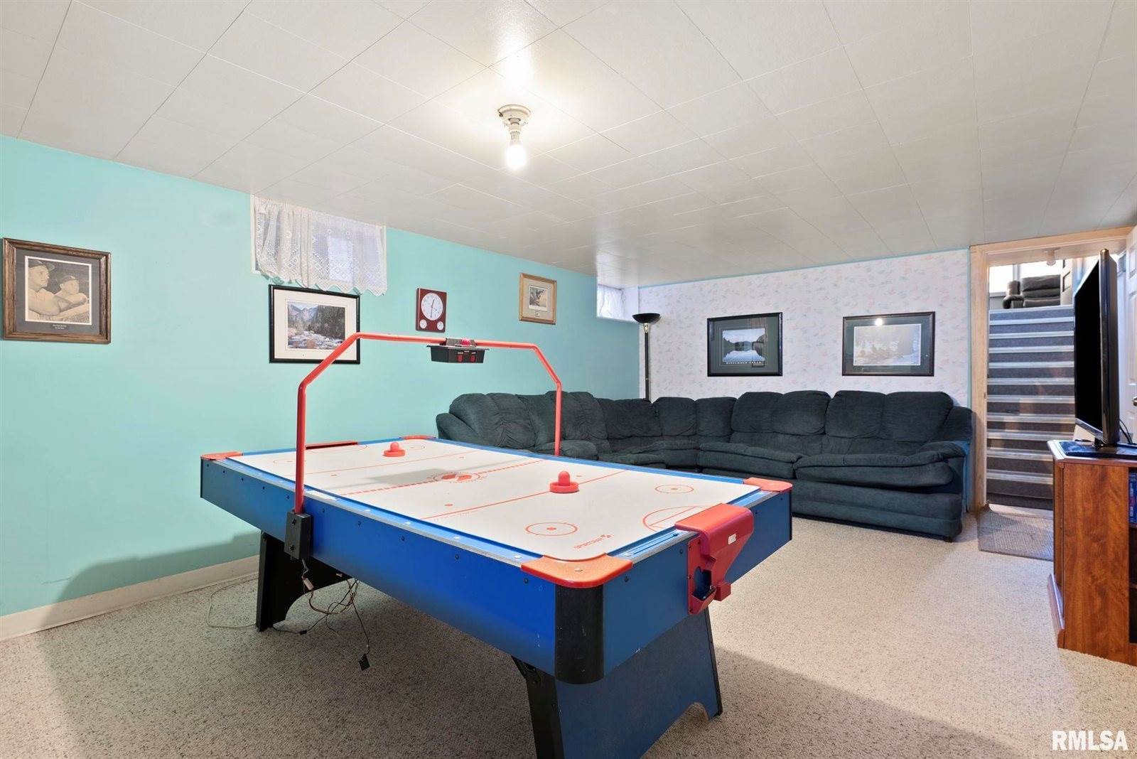 1604 26TH Street, Rock Island, IL 61201