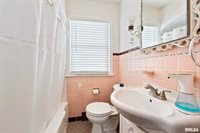 1604 26TH Street, Rock Island, IL 61201