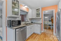 700 Jupiter Road, Weaverville, NC 28787